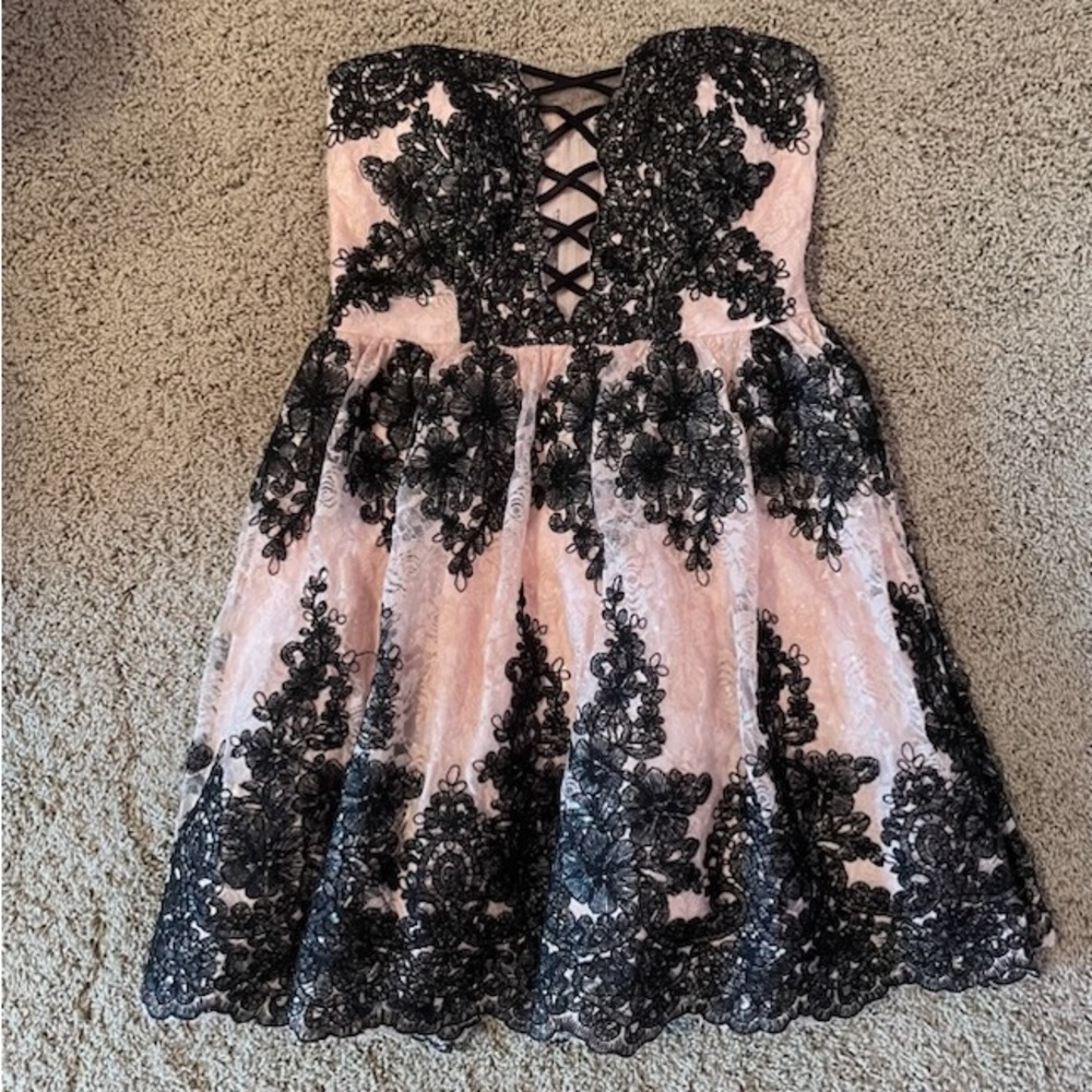 Strapless Homecoming Dress